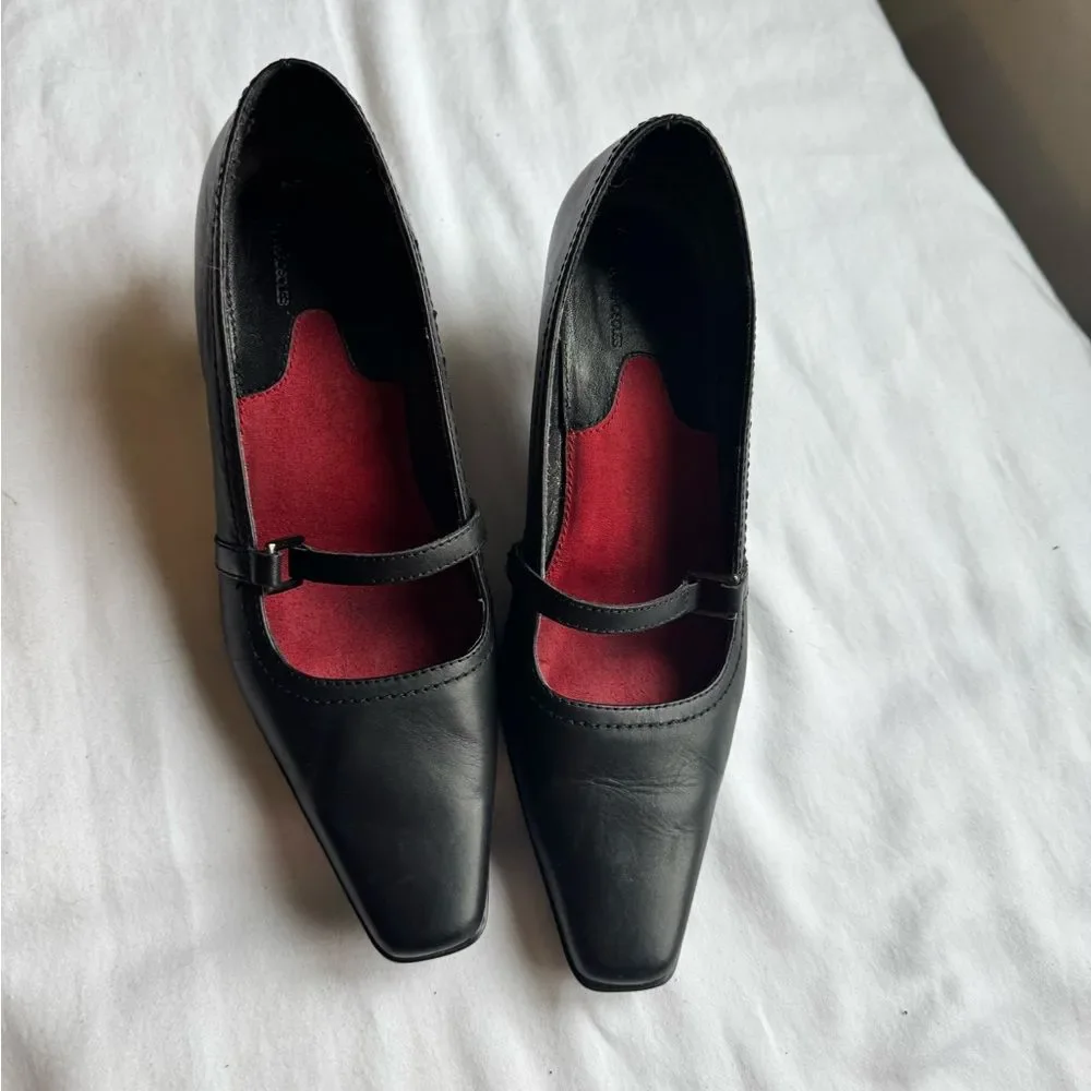 AEROSOLES worn finish #y2kstyle